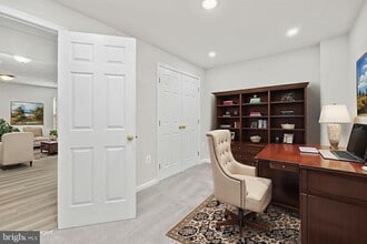 306 Kings Crest Dr in Stafford, VA - Building Photo - Building Photo