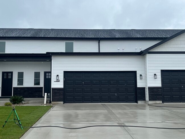 property at 1321 Sioux Turn