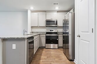 231 Coneflower Rd in Bloomingdale, GA - Building Photo - Building Photo