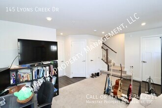 145 Lyons Crk Dr in Laurel, MD - Building Photo - Building Photo