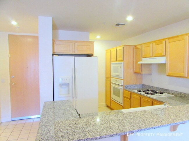 83 E Agate Ave in Las Vegas, NV - Building Photo - Building Photo