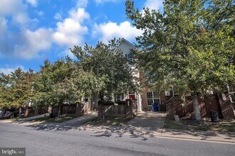 111 Whiskey Creek Cir in Frederick, MD - Building Photo - Building Photo