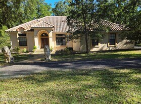 3600 Stratton Rd in Jacksonville, FL - Building Photo