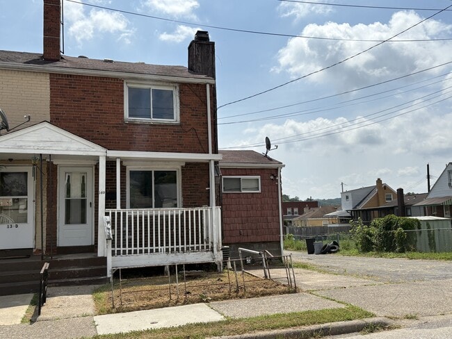 property at 14d Valley St