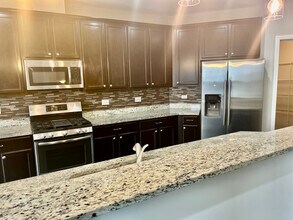 2978 Henley Ln in Naperville, IL - Building Photo - Building Photo