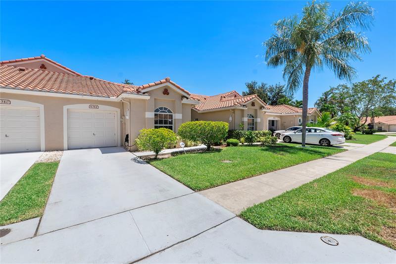 6344 Long Key Ln in Boynton Beach, FL - Building Photo