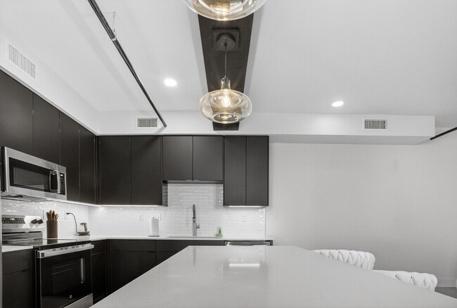 116 W 3rd St in Tulsa, OK - Foto de edificio - Building Photo