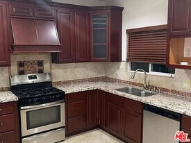 2244 Ripple St in Los Angeles, CA - Building Photo