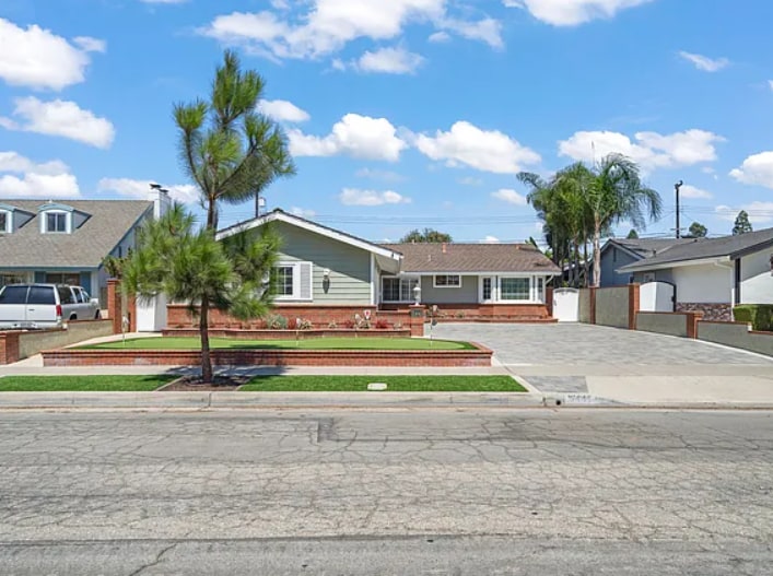 5441 Richmond Ave in Garden Grove, CA - Foto de edificio