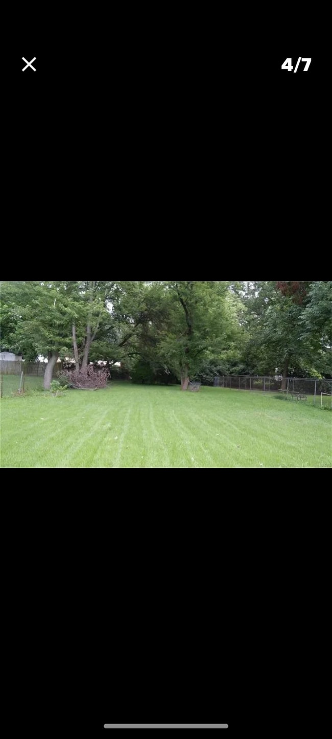 2732 Annapolis Ave in Overland, MO - Foto de edificio - Building Photo