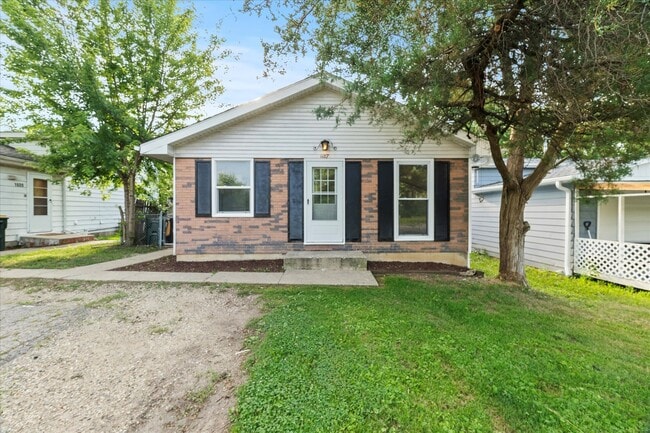 property at 1607 N Cedar Lake Rd