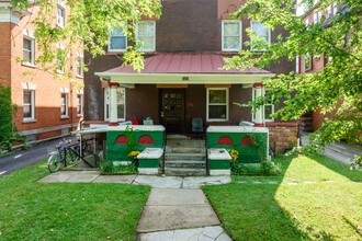 Elmwood Boarding House in Buffalo, NY - Building Photo - Building Photo