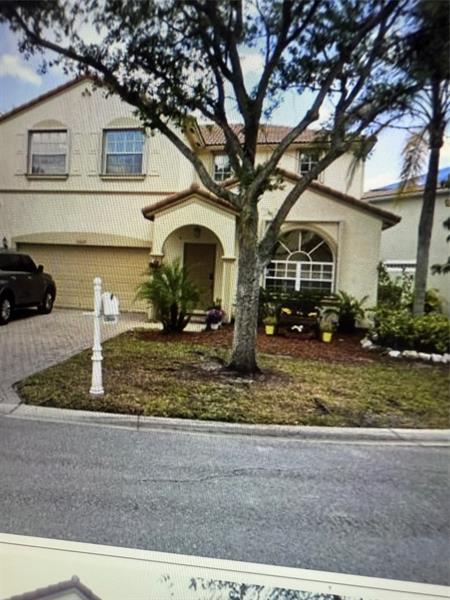 12669 NW 8th Ct in Coral Springs, FL - Foto de edificio