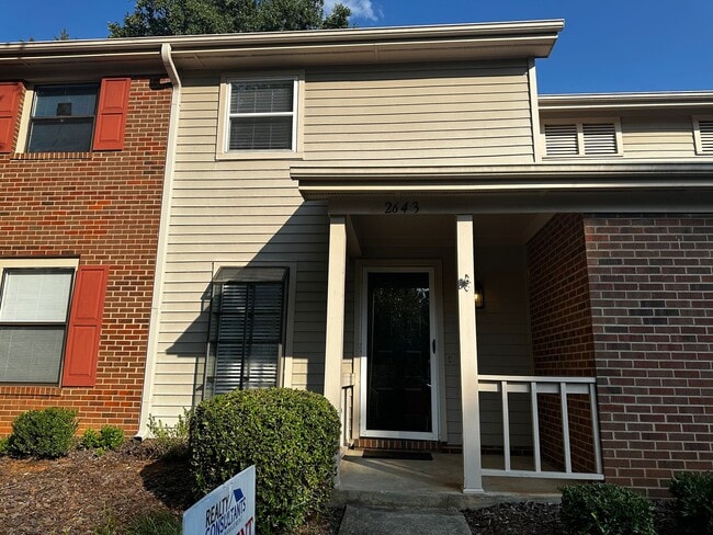 property at 2643 Cottage Pl