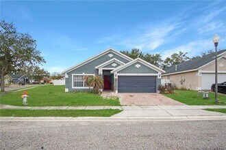 519 Winthrop Pl in Haines City, FL - Building Photo - Building Photo