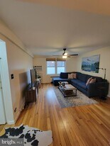 102 N George Mason Dr