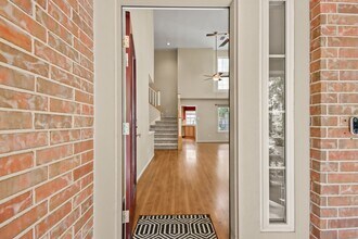 35 Dovewing Pl in The Woodlands, TX - Building Photo - Building Photo