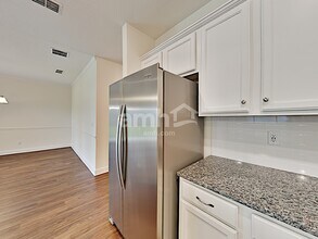 3025 Creek Village Ln in Green Cove Springs, FL - Building Photo - Building Photo