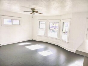 12405 Chesterfield Ave in Cleveland, OH - Building Photo - Building Photo