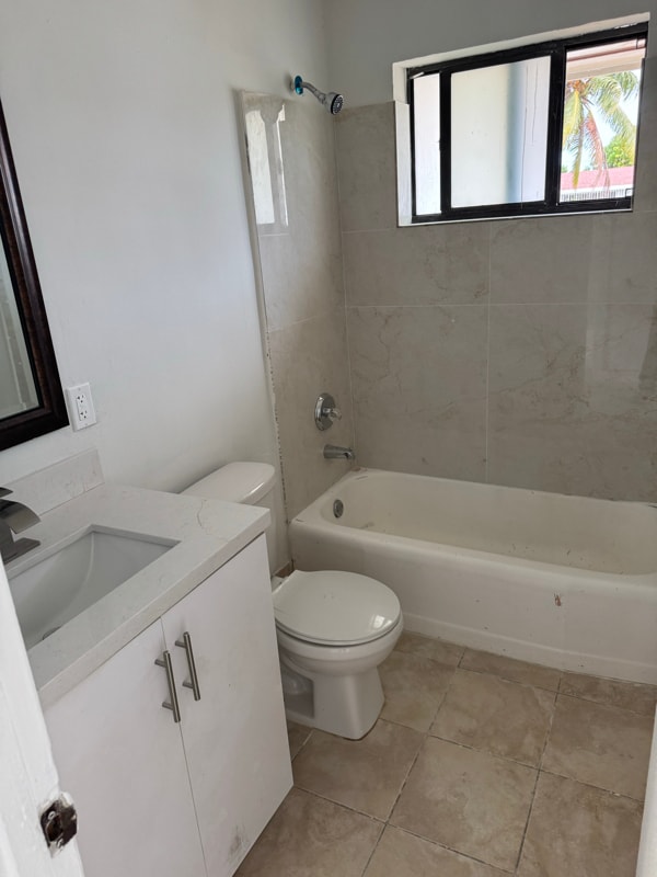 property at 548 NW 7th Ave