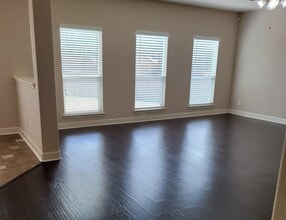 21735 Thunder Basin in San Antonio, TX - Building Photo - Building Photo
