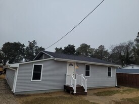 26394 Culver St in Cape Charles, VA - Building Photo