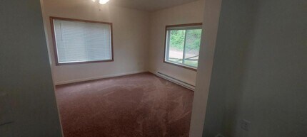 6031 Madison in Coloma, MI - Building Photo - Building Photo