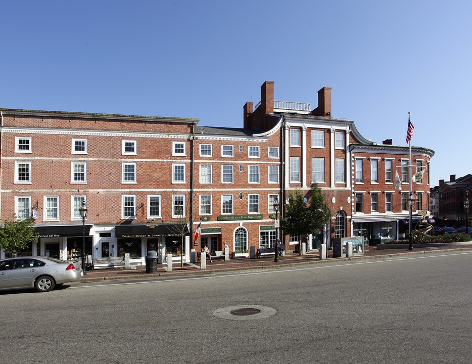 3 Congress St in Portsmouth, NH - Building Photo