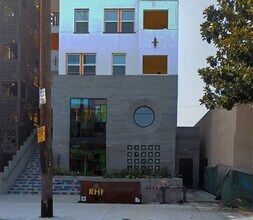 3411 Crenshaw Blvd in Los Angeles, CA - Building Photo - Building Photo