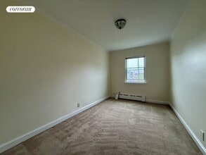 48-10 28th Ave in Queens, NY - Building Photo - Building Photo