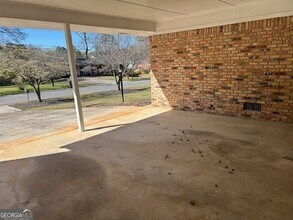 4190 Smithfield Dr in Tucker, GA - Building Photo - Building Photo