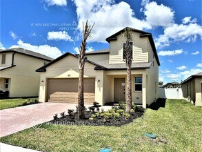 755 Carlyle Way in Fort Pierce, FL - Building Photo - Building Photo