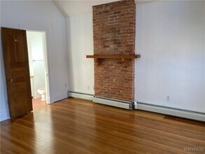 451 Franklin St in Buffalo, NY - Building Photo - Building Photo