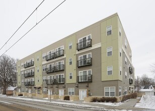 Vantage Flats in Minneapolis, MN - Building Photo - Building Photo