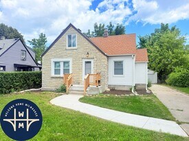 5256 N 51st Blvd in Milwaukee, WI - Building Photo