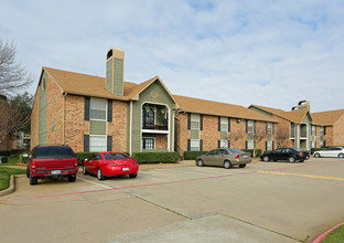 3001 Crystal Springs in Bedford, TX - Building Photo - Building Photo