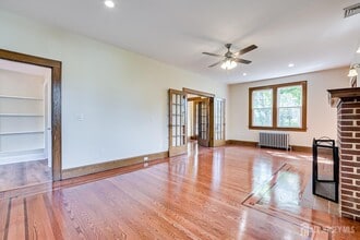 338 Buckelew Ave in Monroe Township, NJ - Building Photo - Building Photo