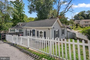 5001 Fable St in Capitol Heights, MD - Building Photo