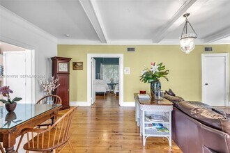 314 NE 26th Terrace in Miami, FL - Building Photo - Building Photo