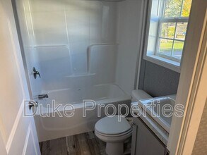 619 Kilkenny Dr in Utica, NY - Foto de edificio - Building Photo