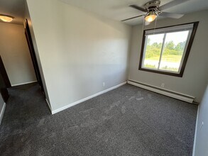 Grand Island Manor in Grand Island, NY - Building Photo - Building Photo