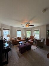 13 Grant St in Natick, MA - Building Photo - Building Photo