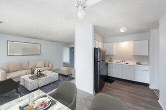 Apartments @ Marten Court in Indianapolis, IN - Building Photo - Building Photo