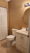 2312 Grove Rd in Allentown, PA - Building Photo - Building Photo