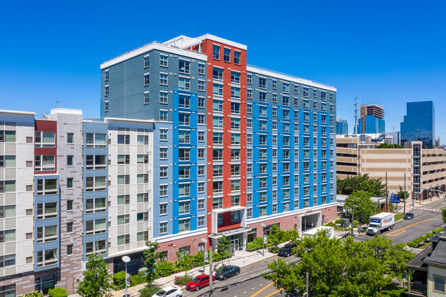 Metro Green Terrace in Stamford, CT - Building Photo - Building Photo