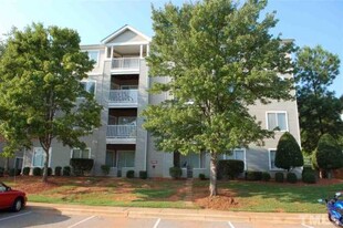 1241 University Ct, Unit 204 in Raleigh, NC - Building Photo