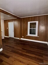 1808 Whitney Ave in Niagara Falls, NY - Building Photo - Building Photo