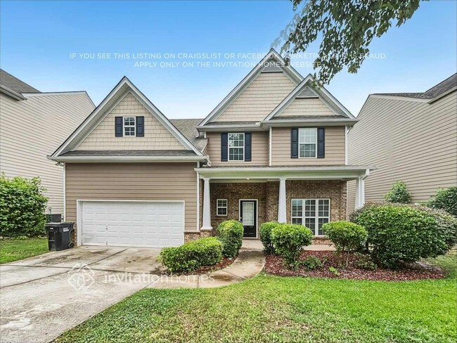 property at 2831 Sedgeview Ln NE