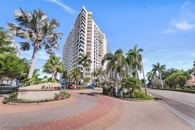 property at 4451 Gulf Shore Blvd N
