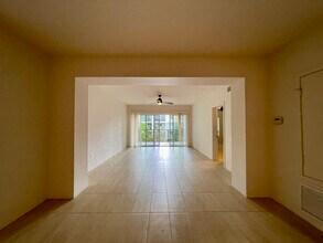 497 Kailua Rd, Unit 2205 in Kailua, HI - Building Photo - Building Photo